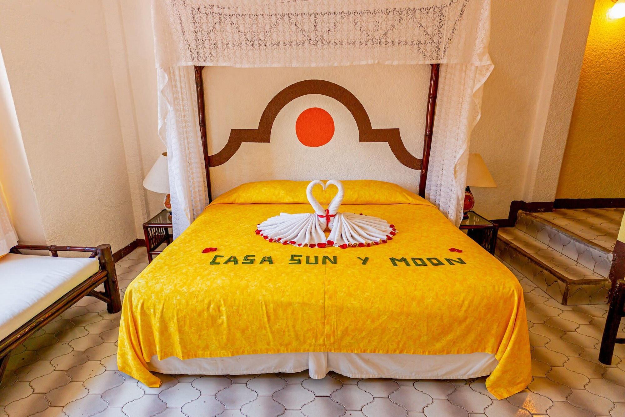 Hotel Casa Sun And Moon Zihuatanejo Exterior photo