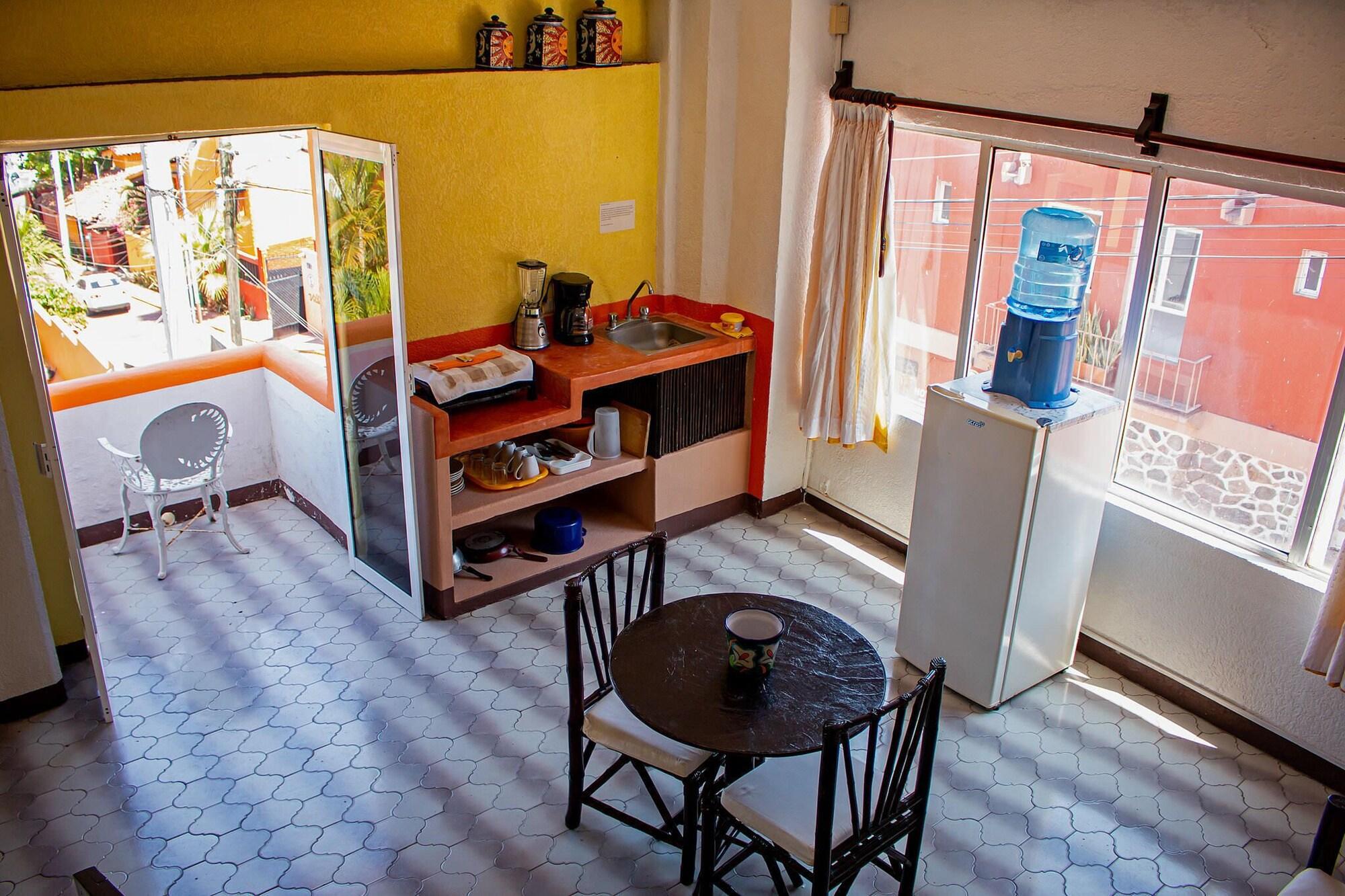 Hotel Casa Sun And Moon Zihuatanejo Exterior photo