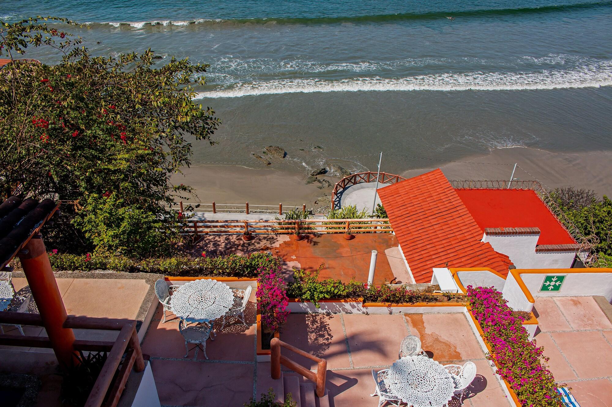 Hotel Casa Sun And Moon Zihuatanejo Exterior photo