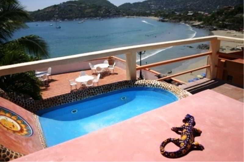 Hotel Casa Sun And Moon Zihuatanejo Exterior photo