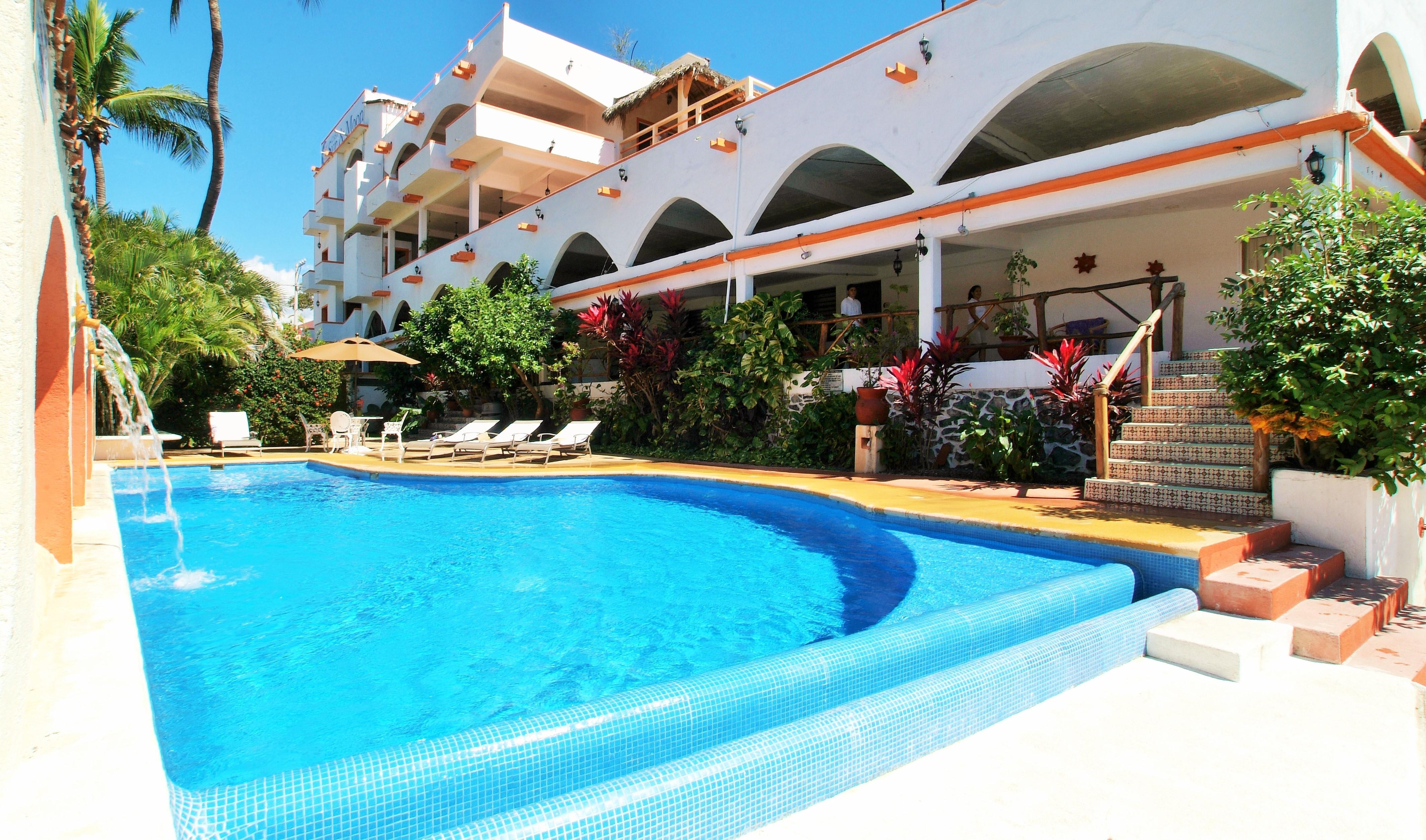 Hotel Casa Sun And Moon Zihuatanejo Exterior photo